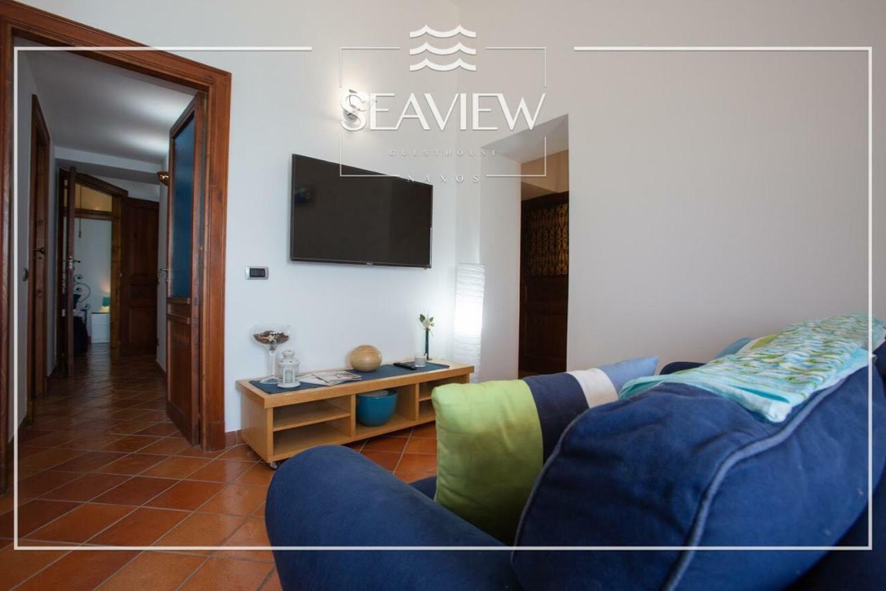 Seaview Guest House Giardini Naxos Exteriör bild